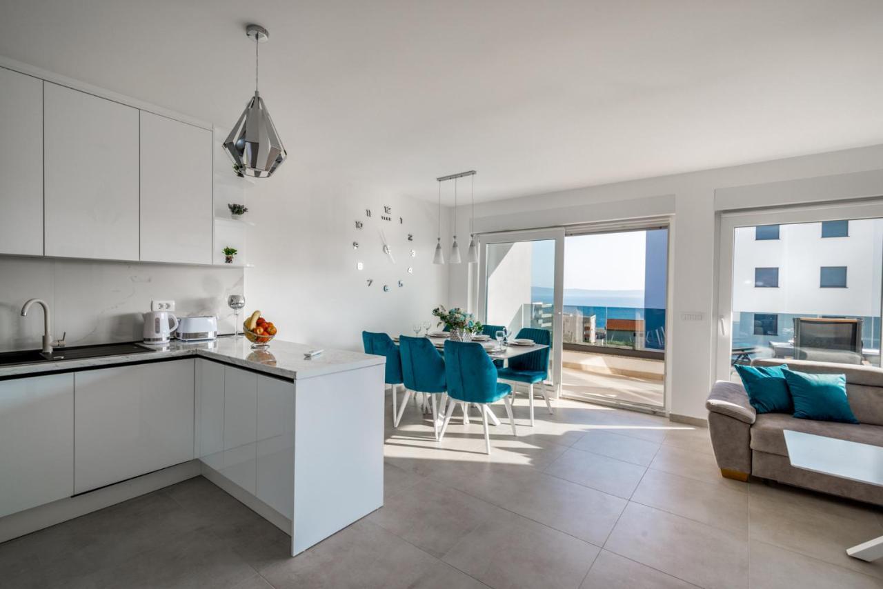 Apartment Marko - New Sea View With Free Parking *